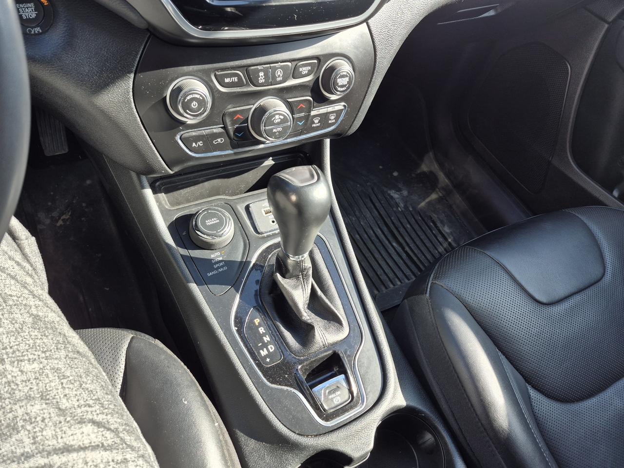 2022 Jeep Cherokee Limited Photo