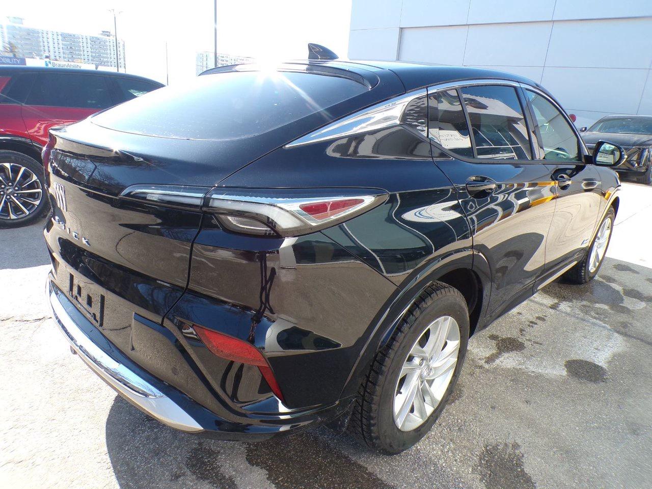 2025 Buick Envista FWD 4dr Avenir Photo