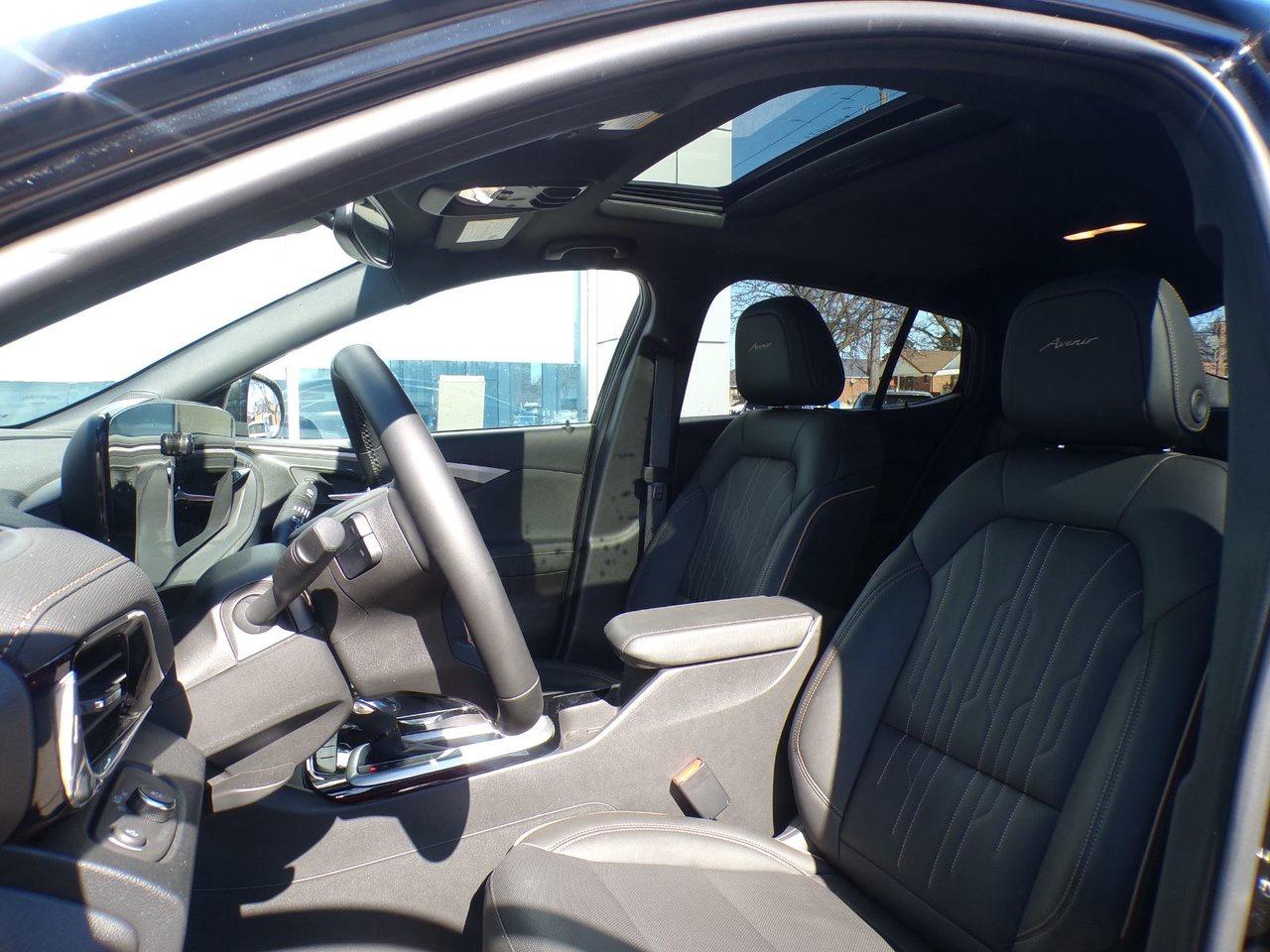 2025 Buick Envista FWD 4dr Avenir Photo