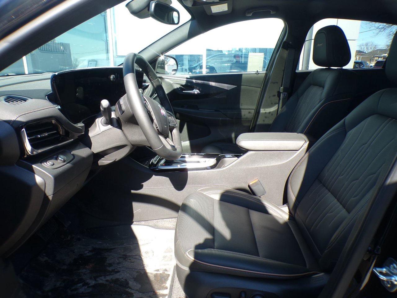 2025 Buick Envista FWD 4dr Avenir Photo