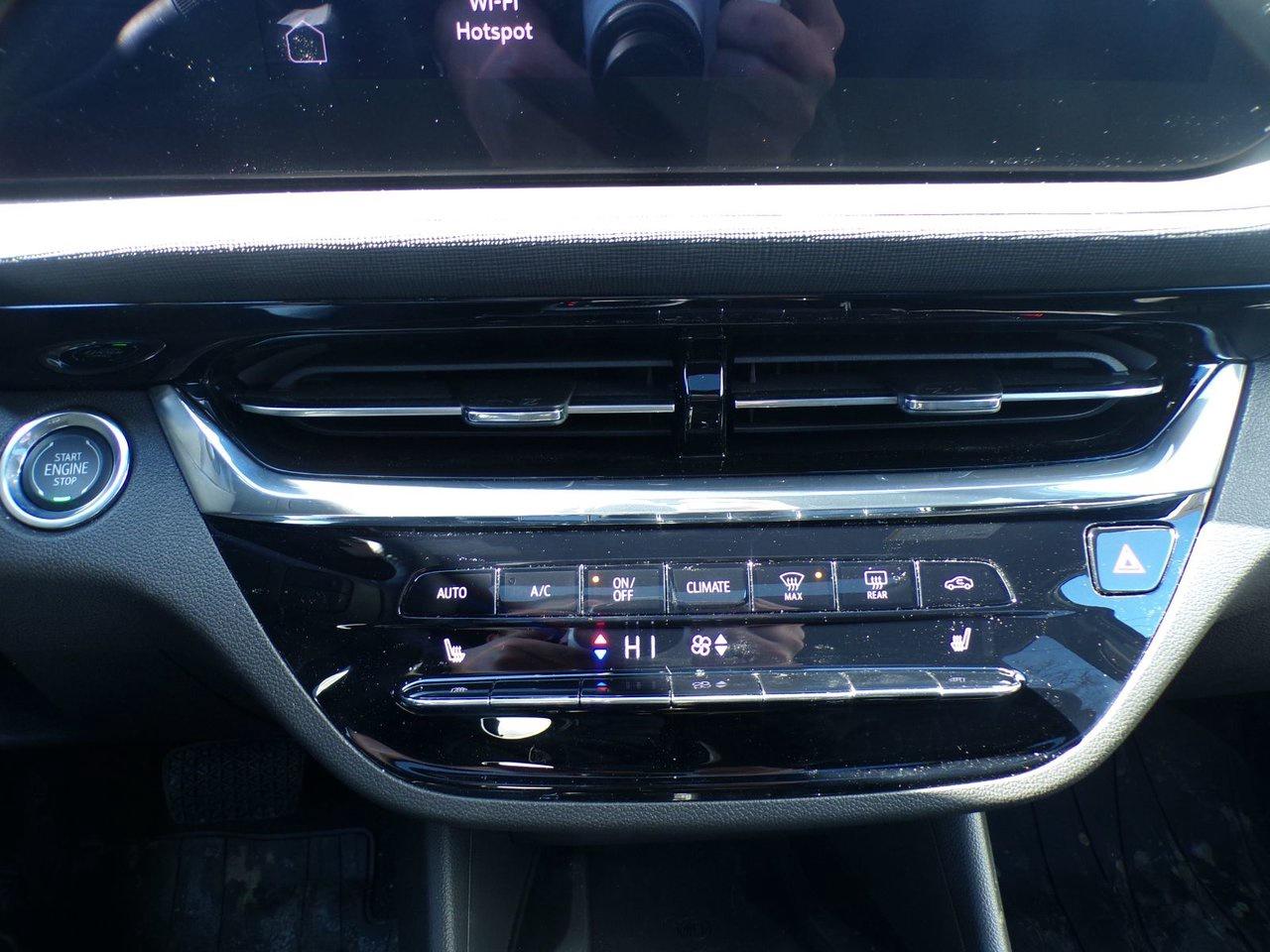 2025 Buick Envista FWD 4dr Avenir Photo