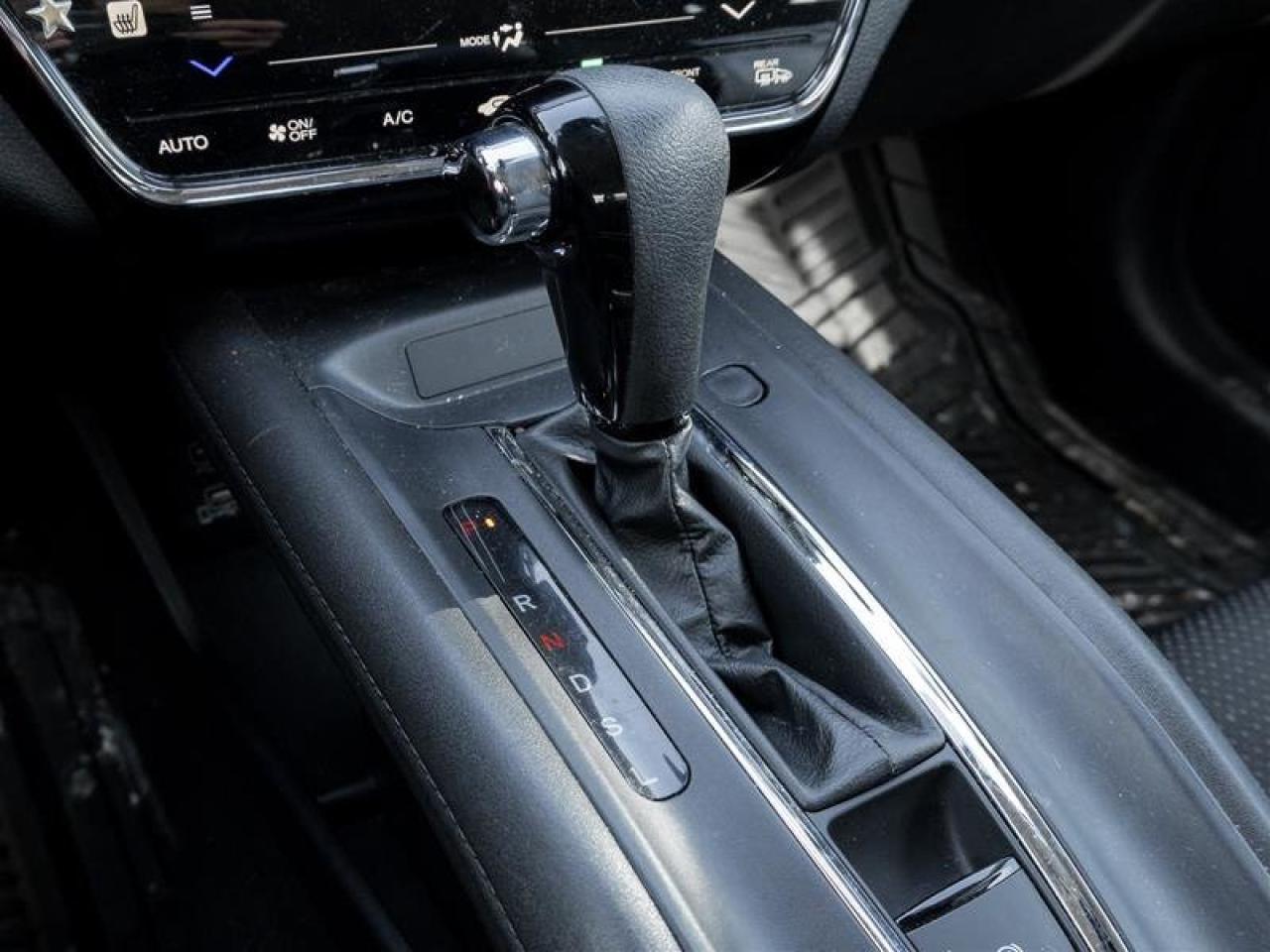 2022 Honda HR-V LX 4WD Photo