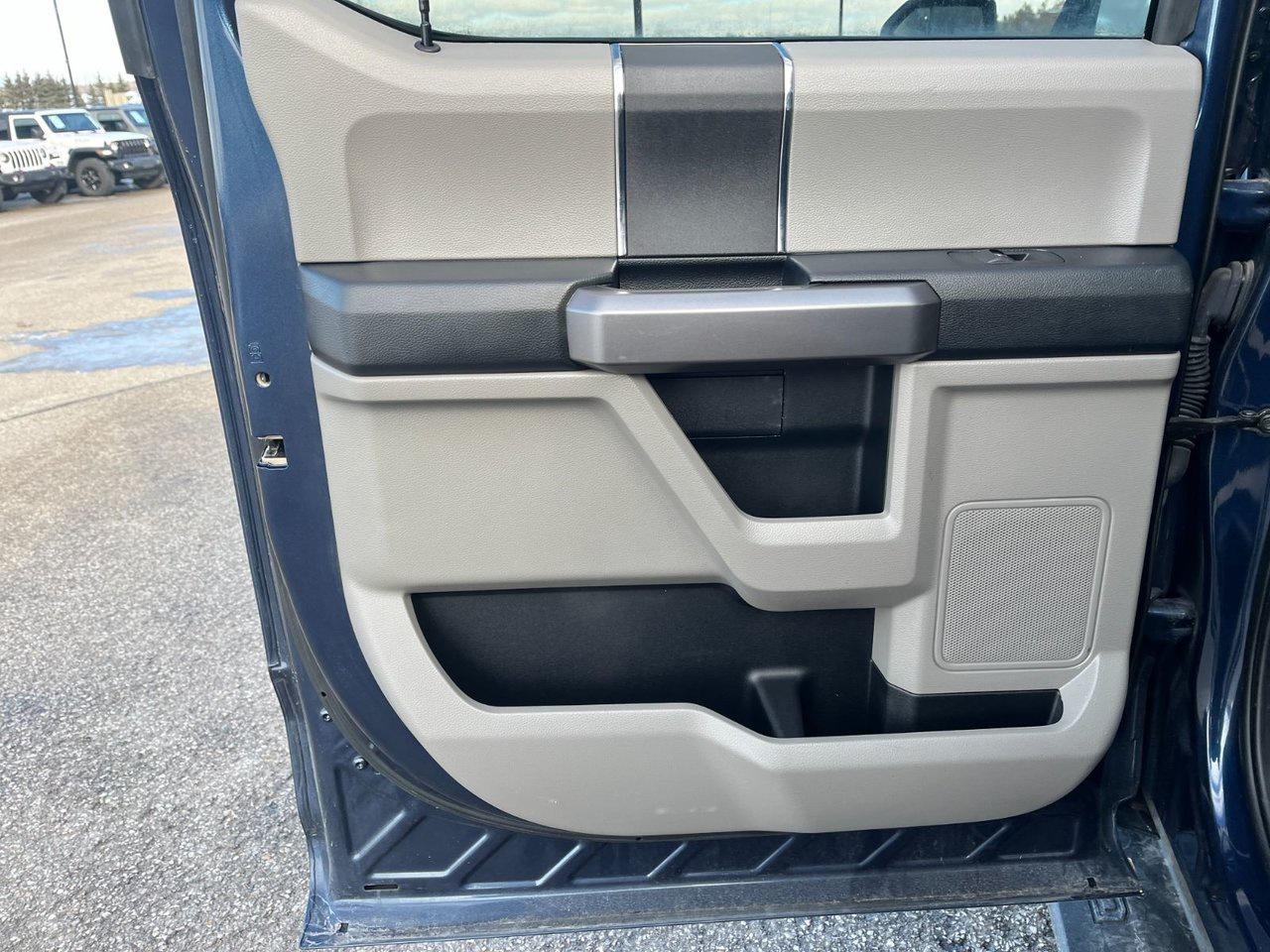 2019 Ford F-150 XLT 4WD SuperCrew 6.5' Box Photo