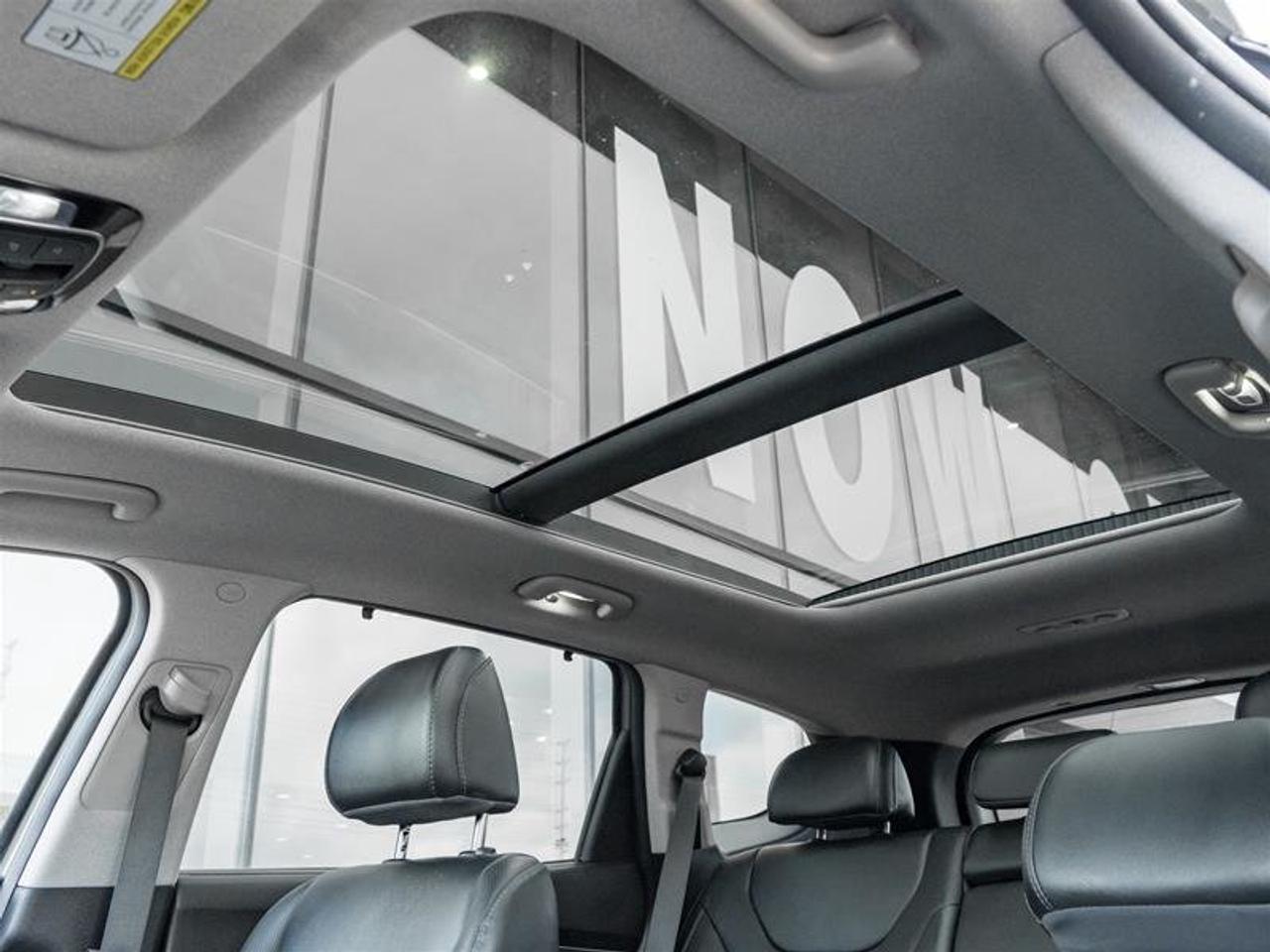 2023 Hyundai Santa Fe Preferred Trend AWD 2.5L Photo