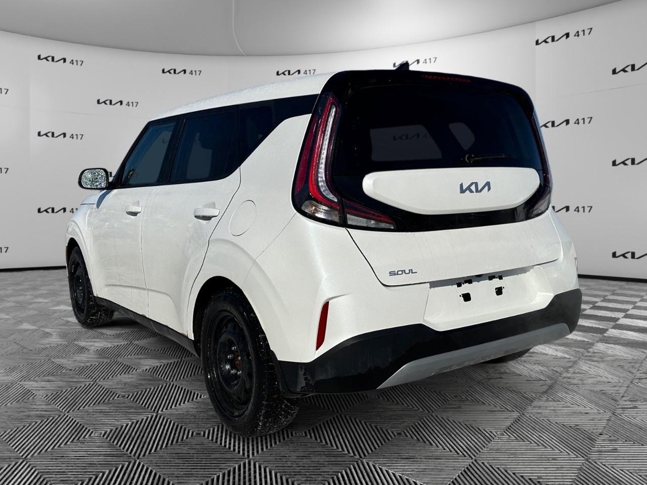 2023 Kia Soul EX  IVT Photo