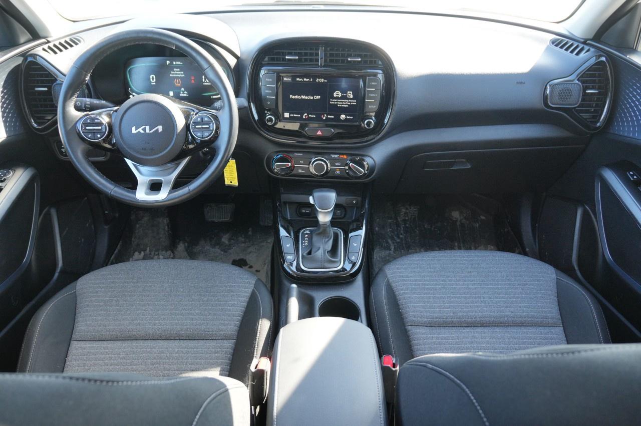 2023 Kia Soul EX  IVT Photo
