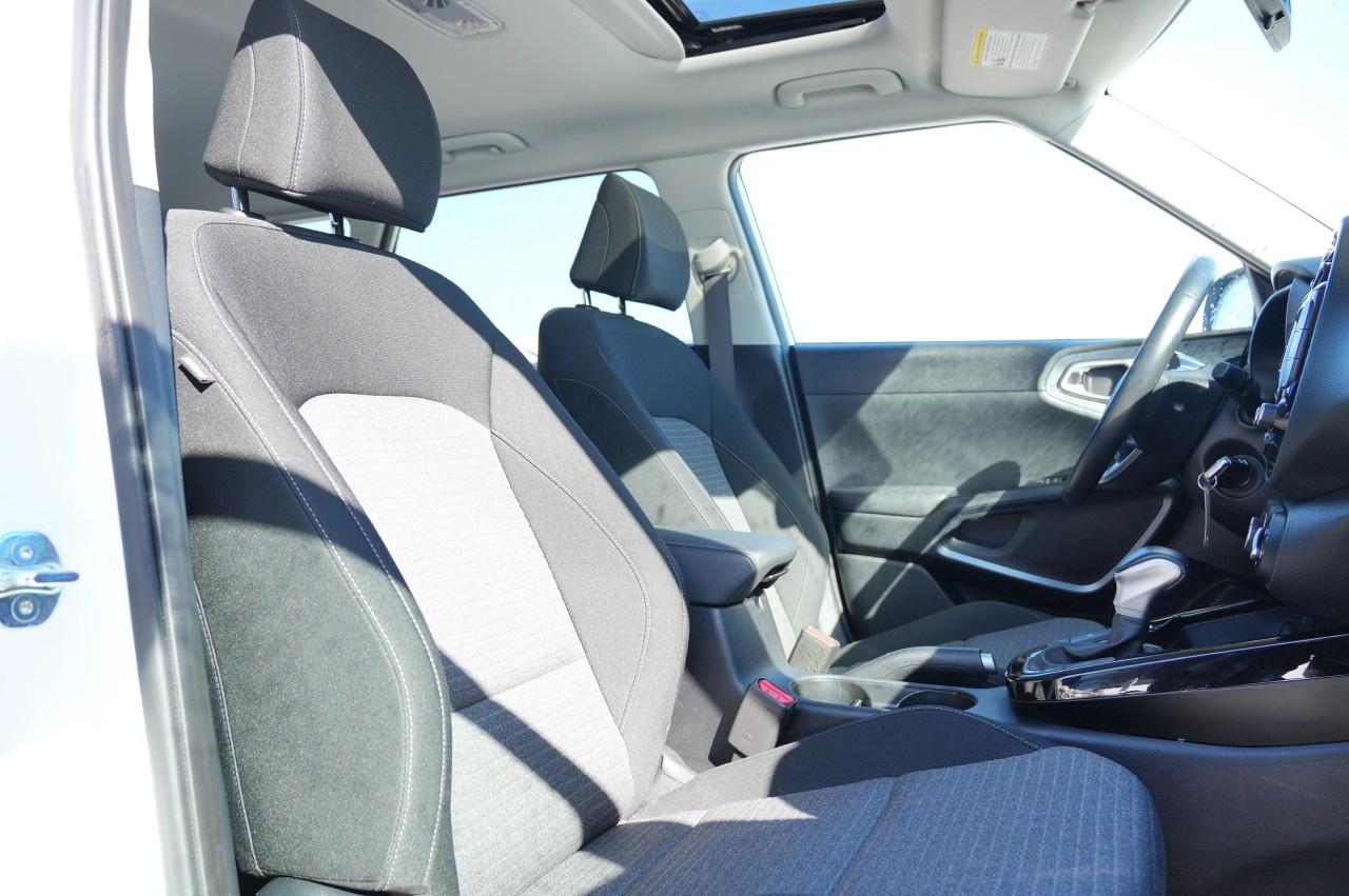 2023 Kia Soul EX  IVT Photo