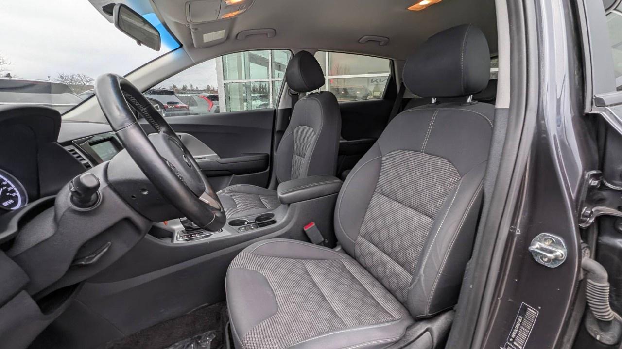 2019 Kia NIRO L Fwd Photo