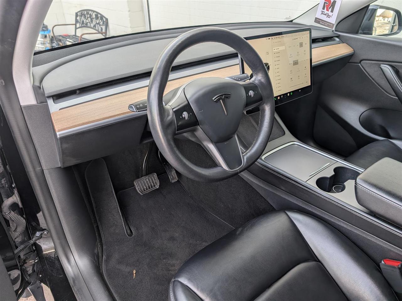 2021 Tesla Model Y LONG RANGE AWD - DUAL MOTOR Photo