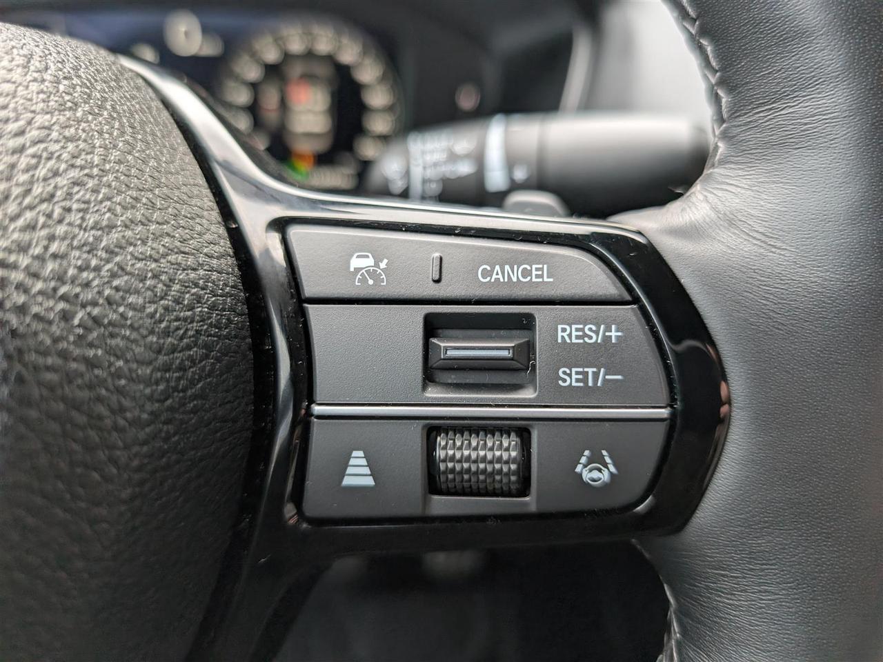 2026 Honda Civic Hybrid SPORT TOURING - NAVI - SUNROOF - LEATHER - TECH FEATS Photo