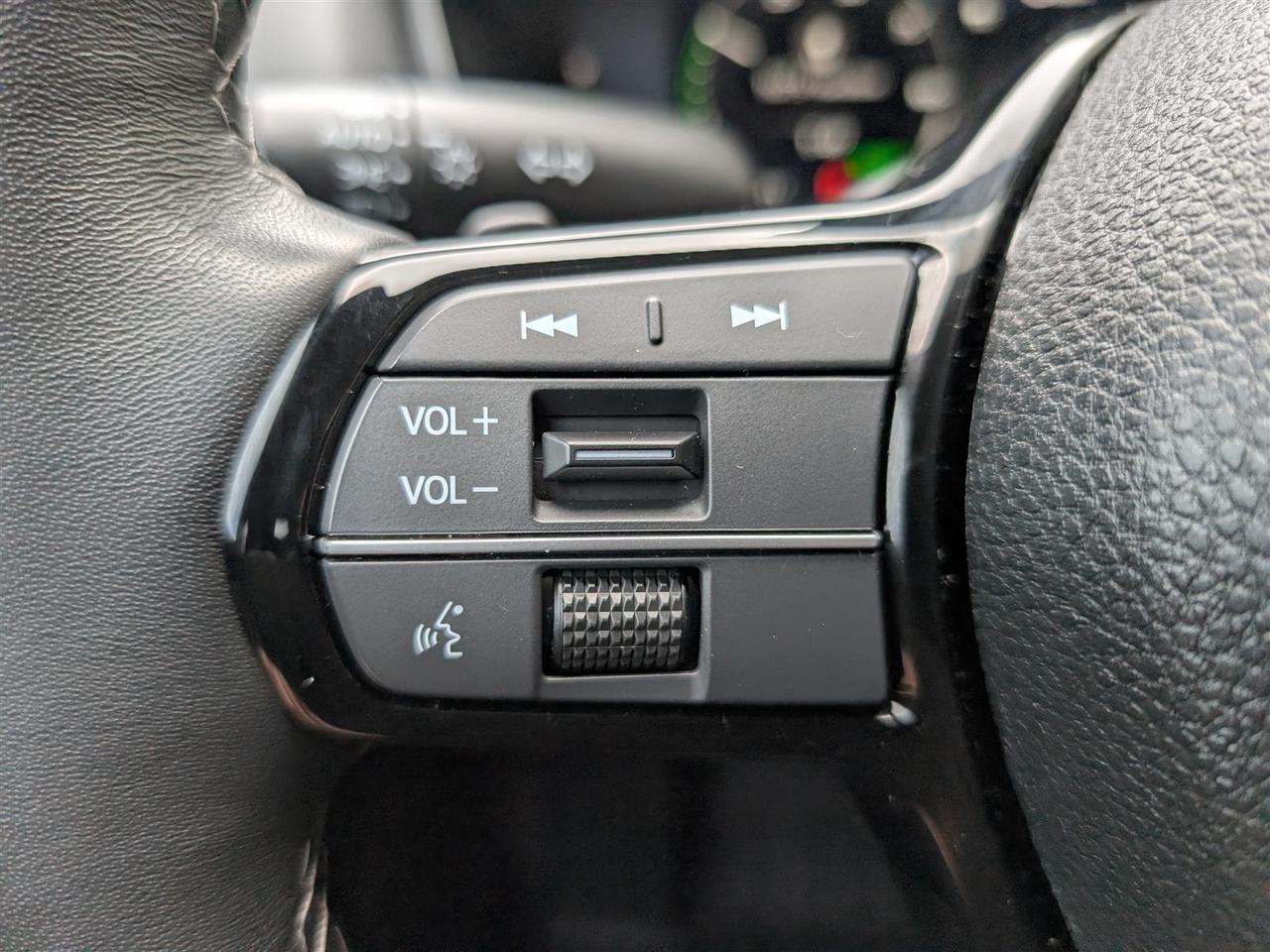 2026 Honda Civic Hybrid SPORT TOURING - NAVI - SUNROOF - LEATHER - TECH FEATS Photo
