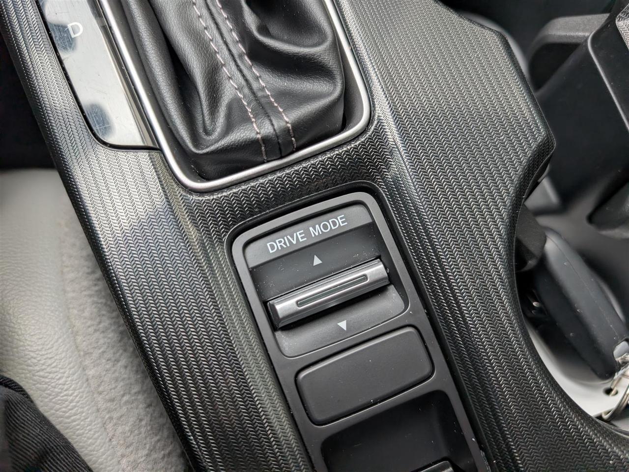 2026 Honda Civic Hybrid SPORT TOURING - NAVI - SUNROOF - LEATHER - TECH FEATS Photo