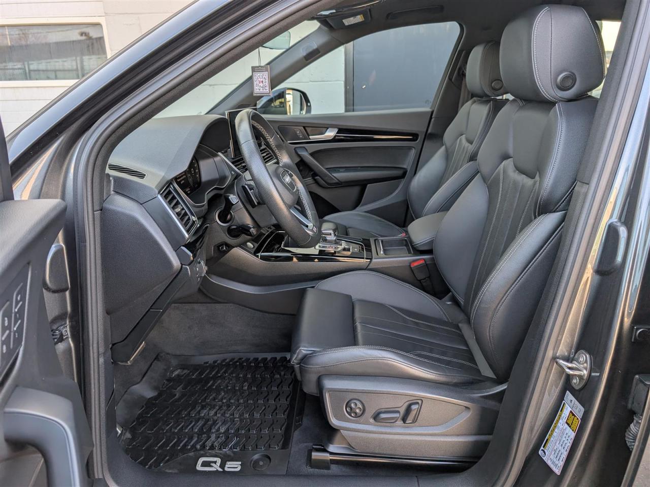 2022 Audi Q5 TECHNIK QTRO - NAVI - PANO ROOF - 360 CAMERA Photo