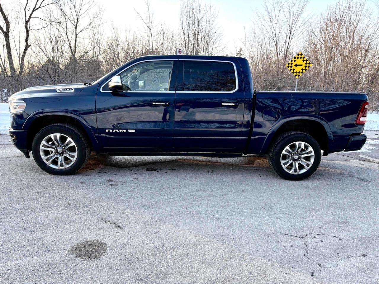 2019 RAM 1500 LONGHORN | 5.7L HEMI V8 | ADVANCED SAFTY GROUP | Photo