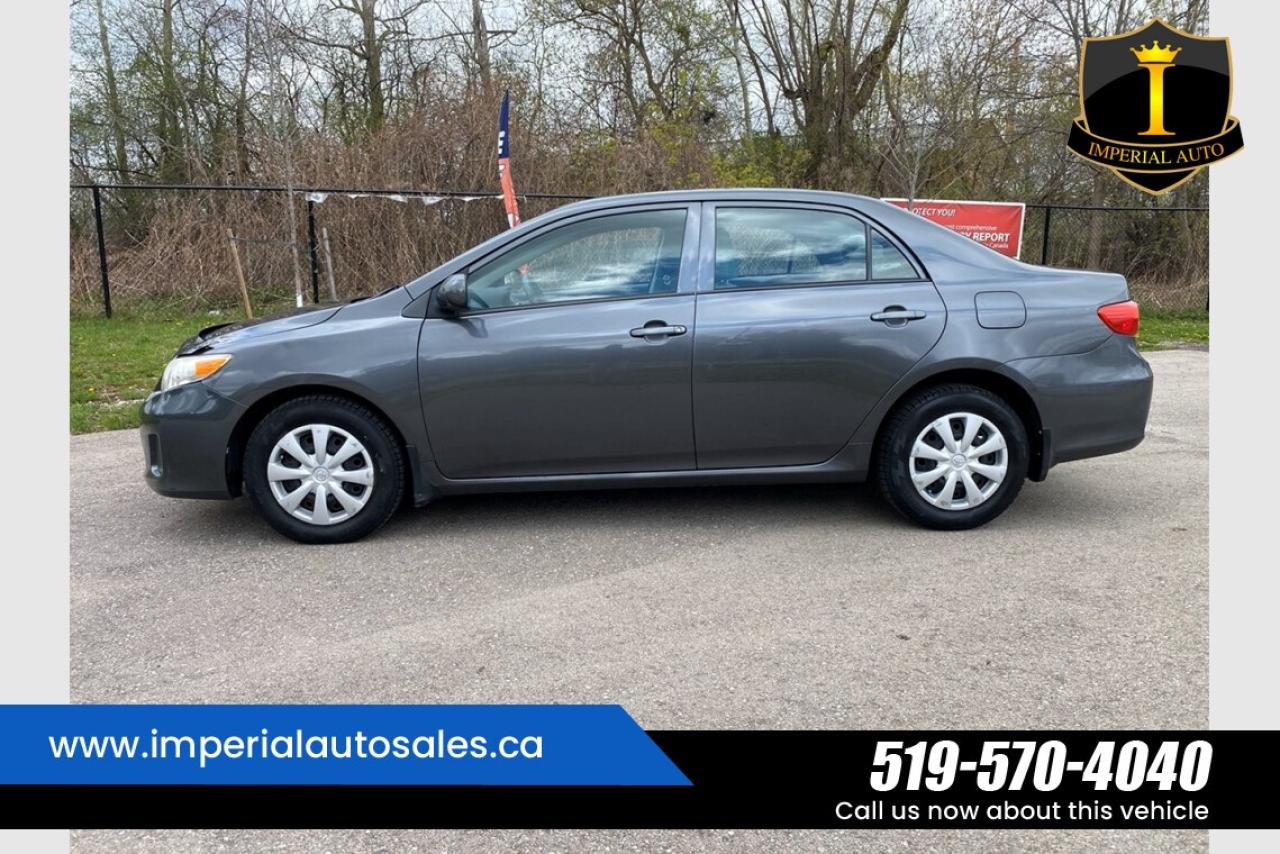 2013 Toyota Corolla LE Photo