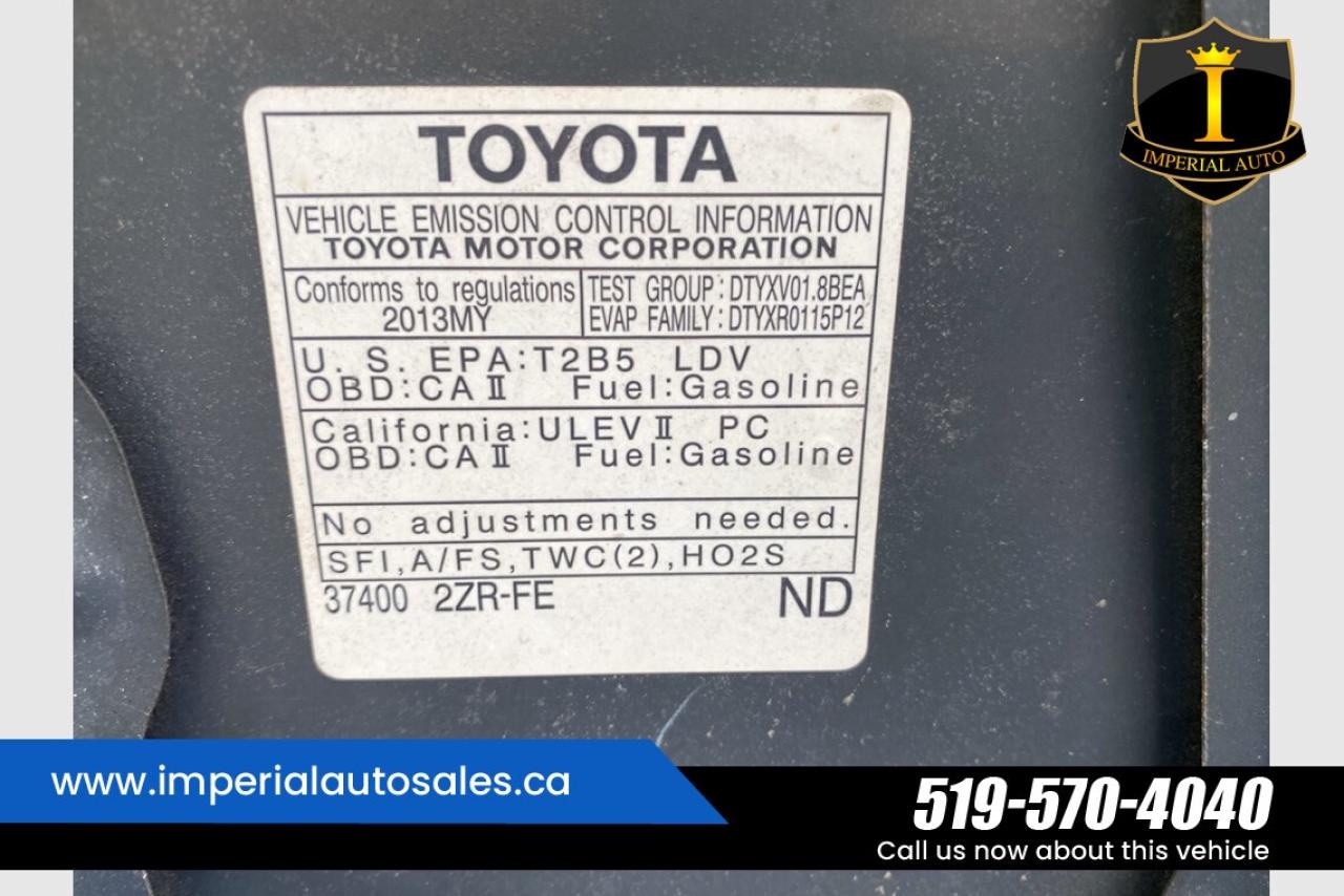 2013 Toyota Corolla LE Photo