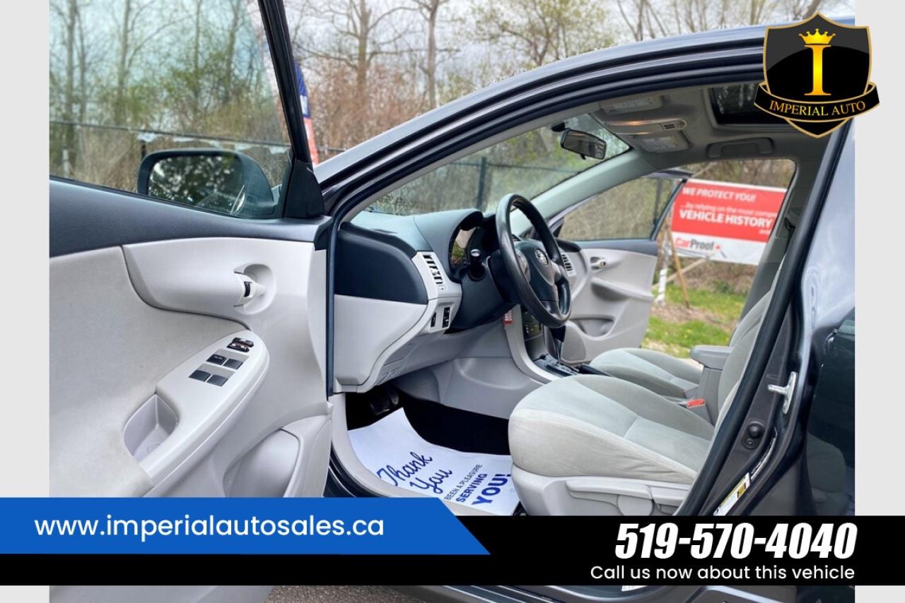 2013 Toyota Corolla LE Photo