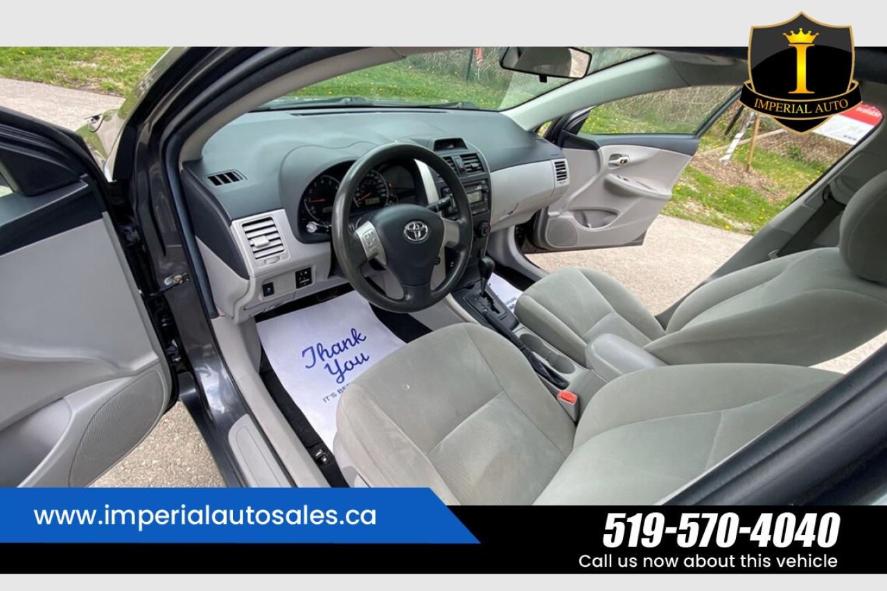 2013 Toyota Corolla LE Photo