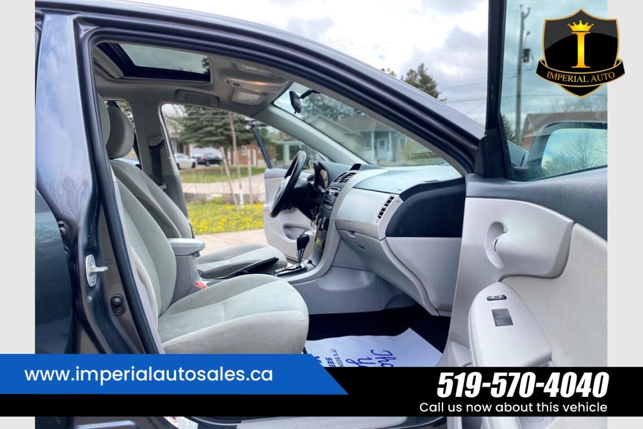 2013 Toyota Corolla LE Photo