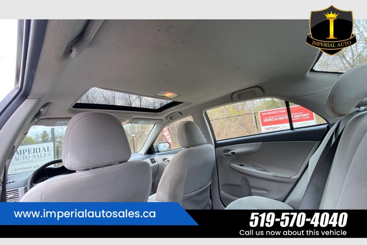 2013 Toyota Corolla LE Photo