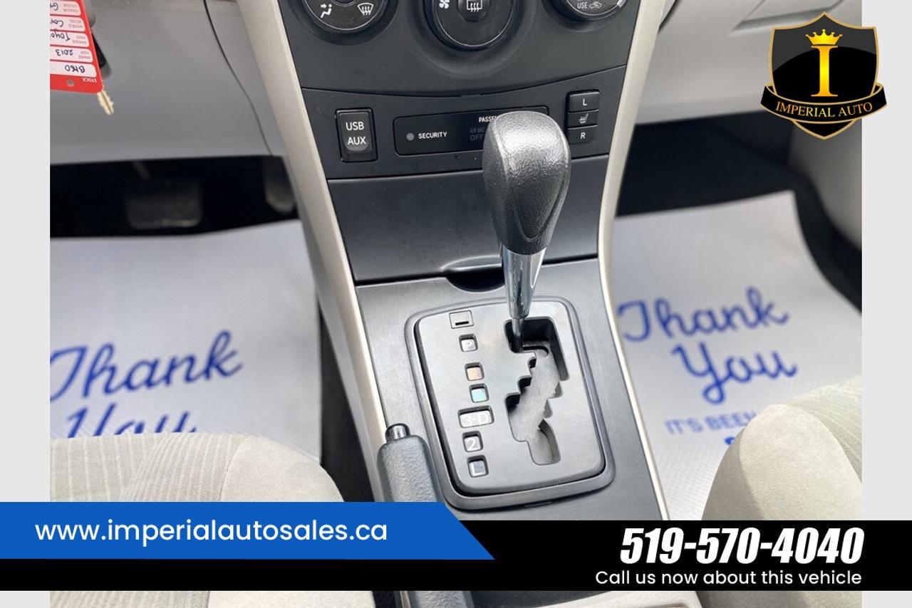 2013 Toyota Corolla LE Photo