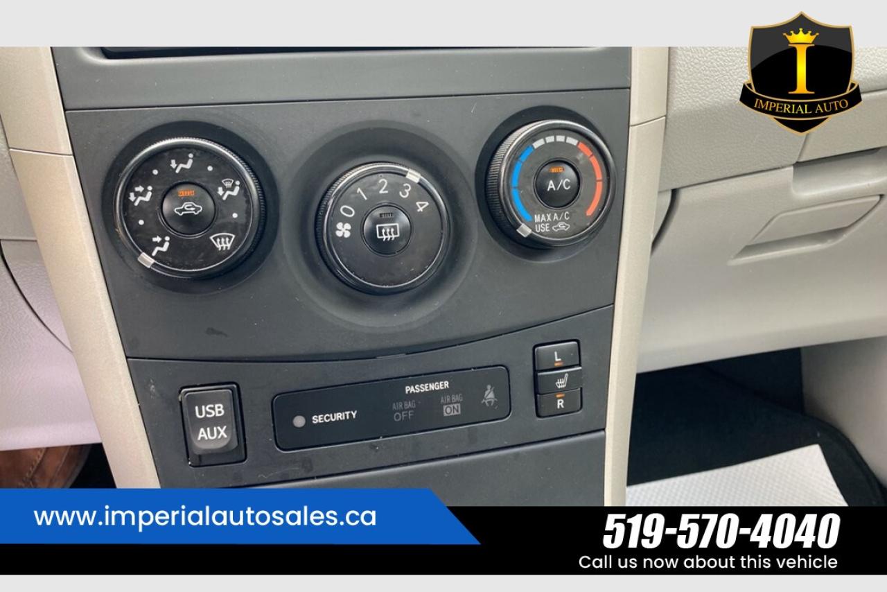 2013 Toyota Corolla LE Photo