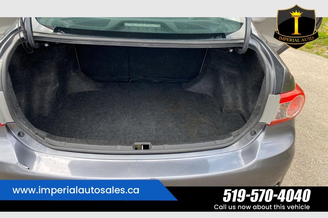 2013 Toyota Corolla LE Photo