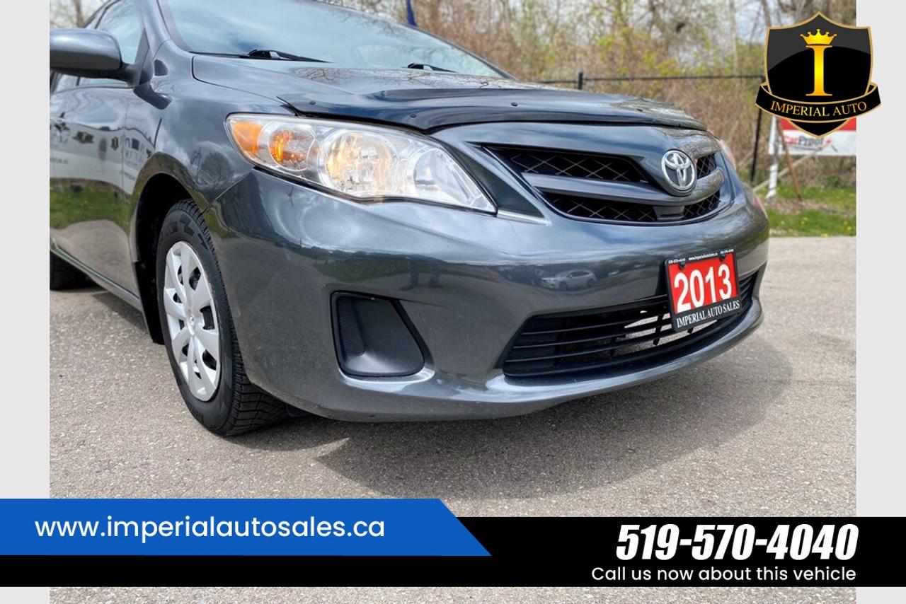 2013 Toyota Corolla LE Photo2