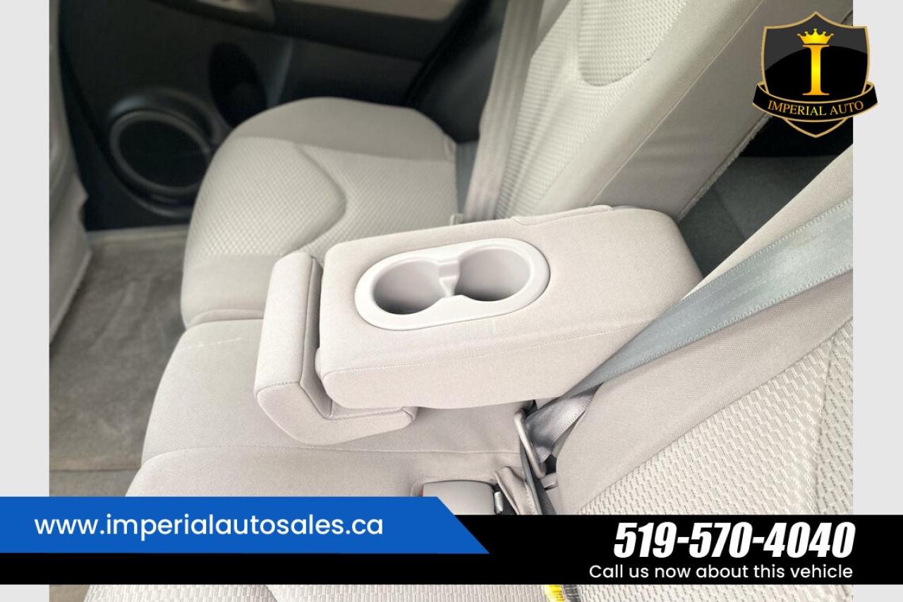 2012 Toyota RAV4 - SUNROOF Photo