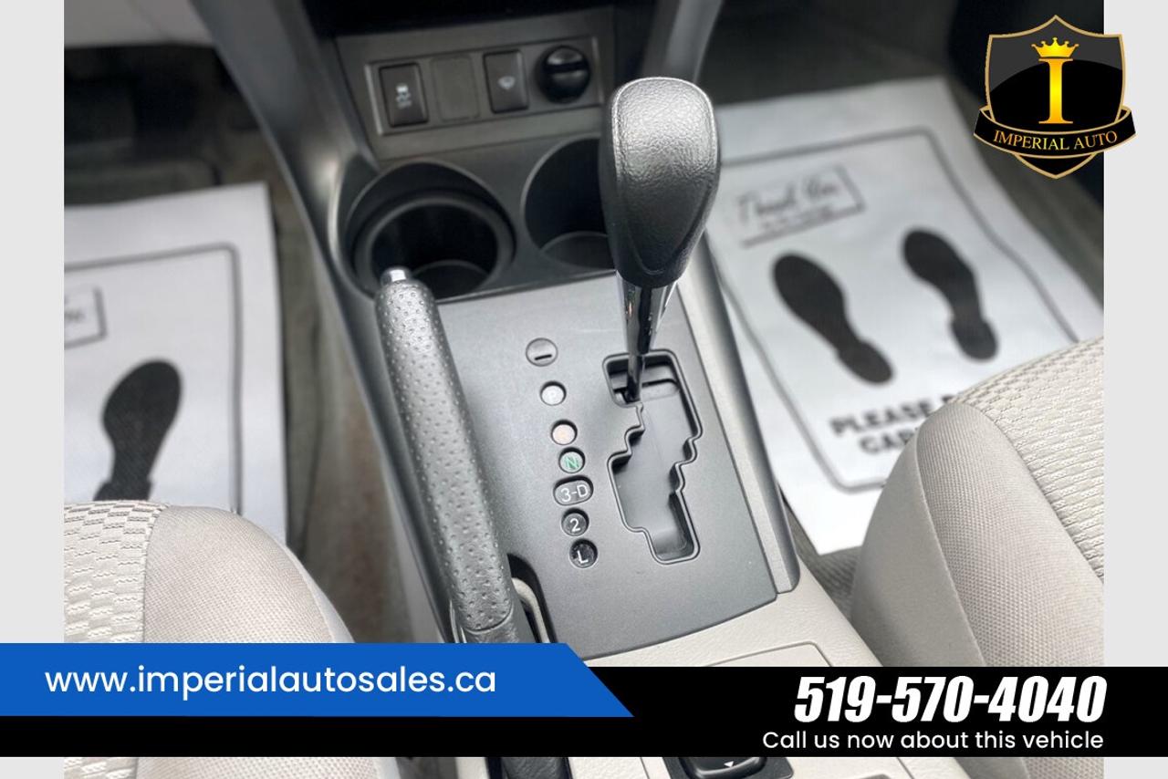 2012 Toyota RAV4 - SUNROOF Photo