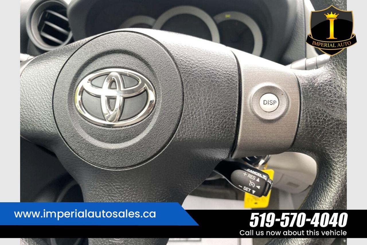 2012 Toyota RAV4 - SUNROOF Photo