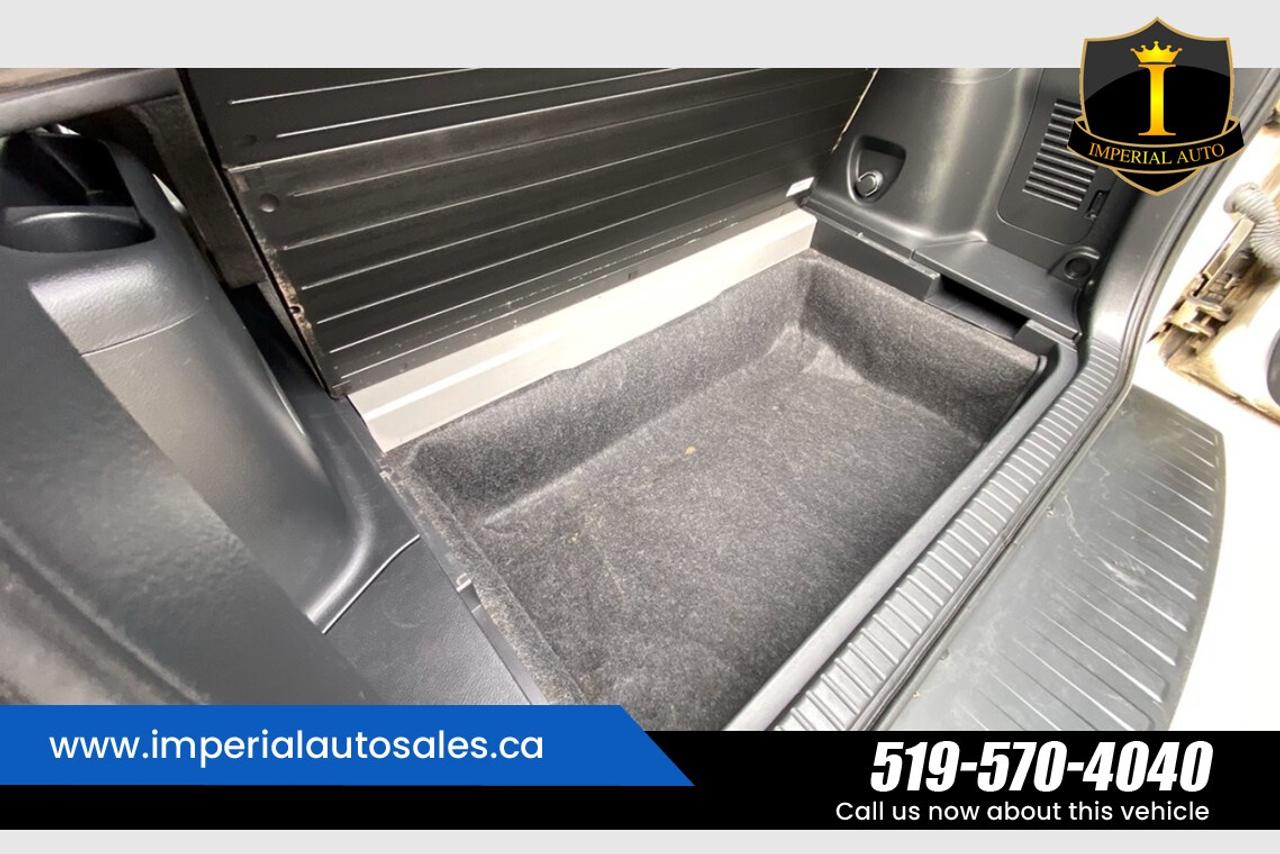 2012 Toyota RAV4 - SUNROOF Photo