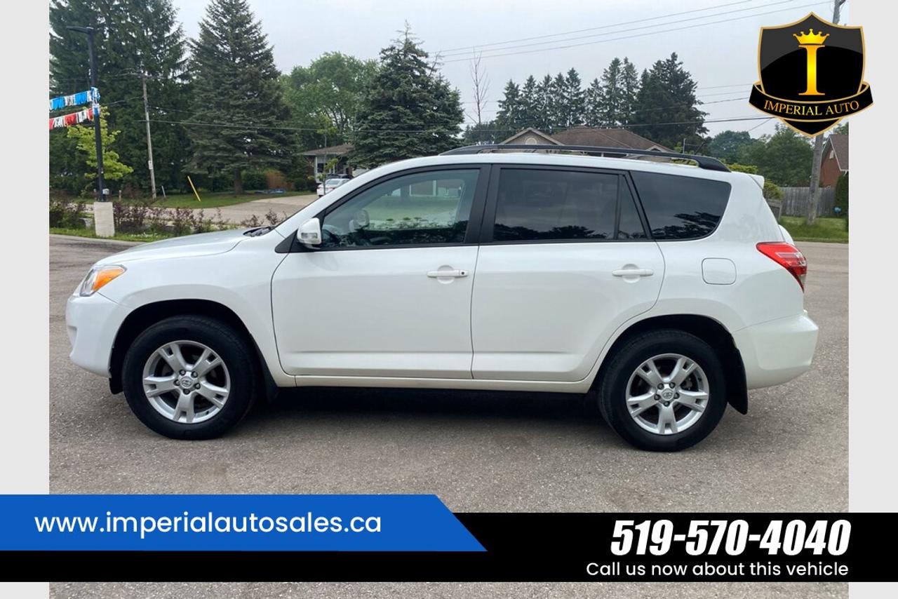 2012 Toyota RAV4 - SUNROOF Photo