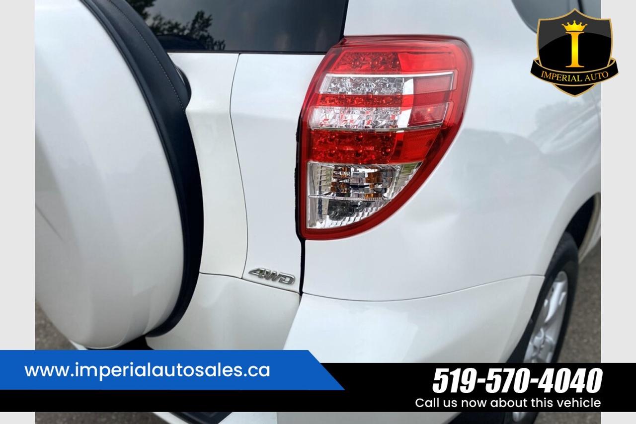 2012 Toyota RAV4 - SUNROOF Photo