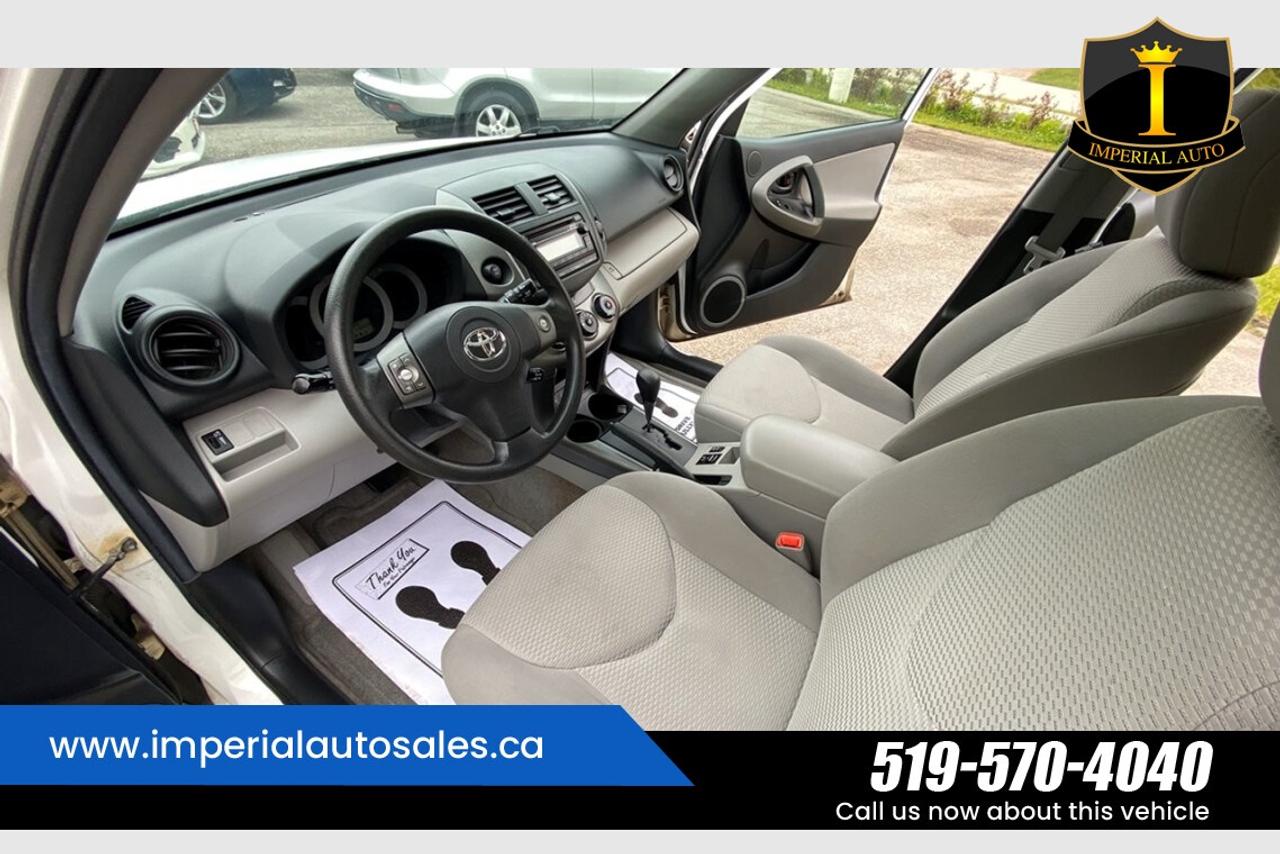 2012 Toyota RAV4 - SUNROOF Photo