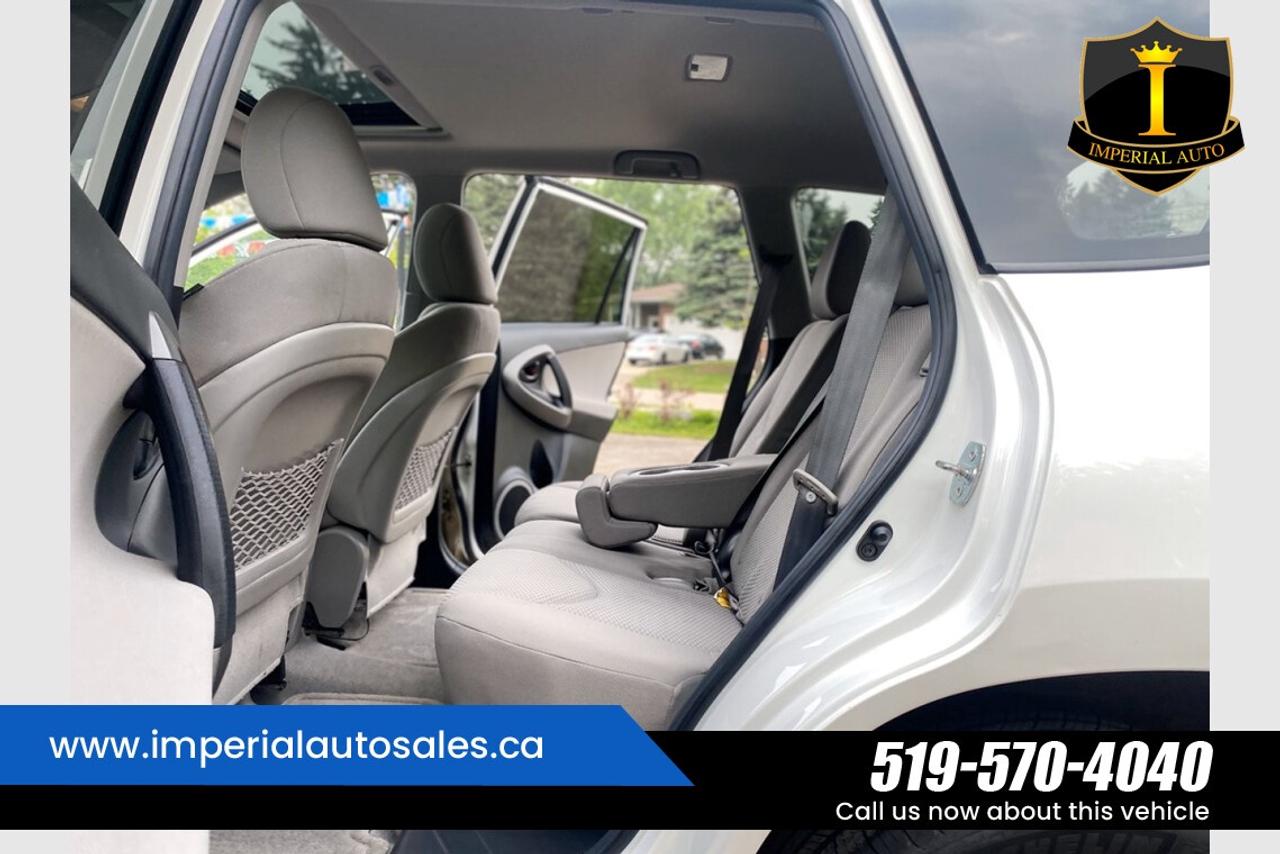 2012 Toyota RAV4 - SUNROOF Photo