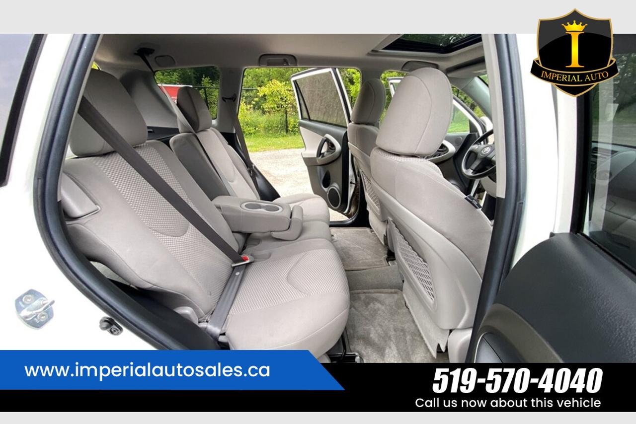 2012 Toyota RAV4 - SUNROOF Photo
