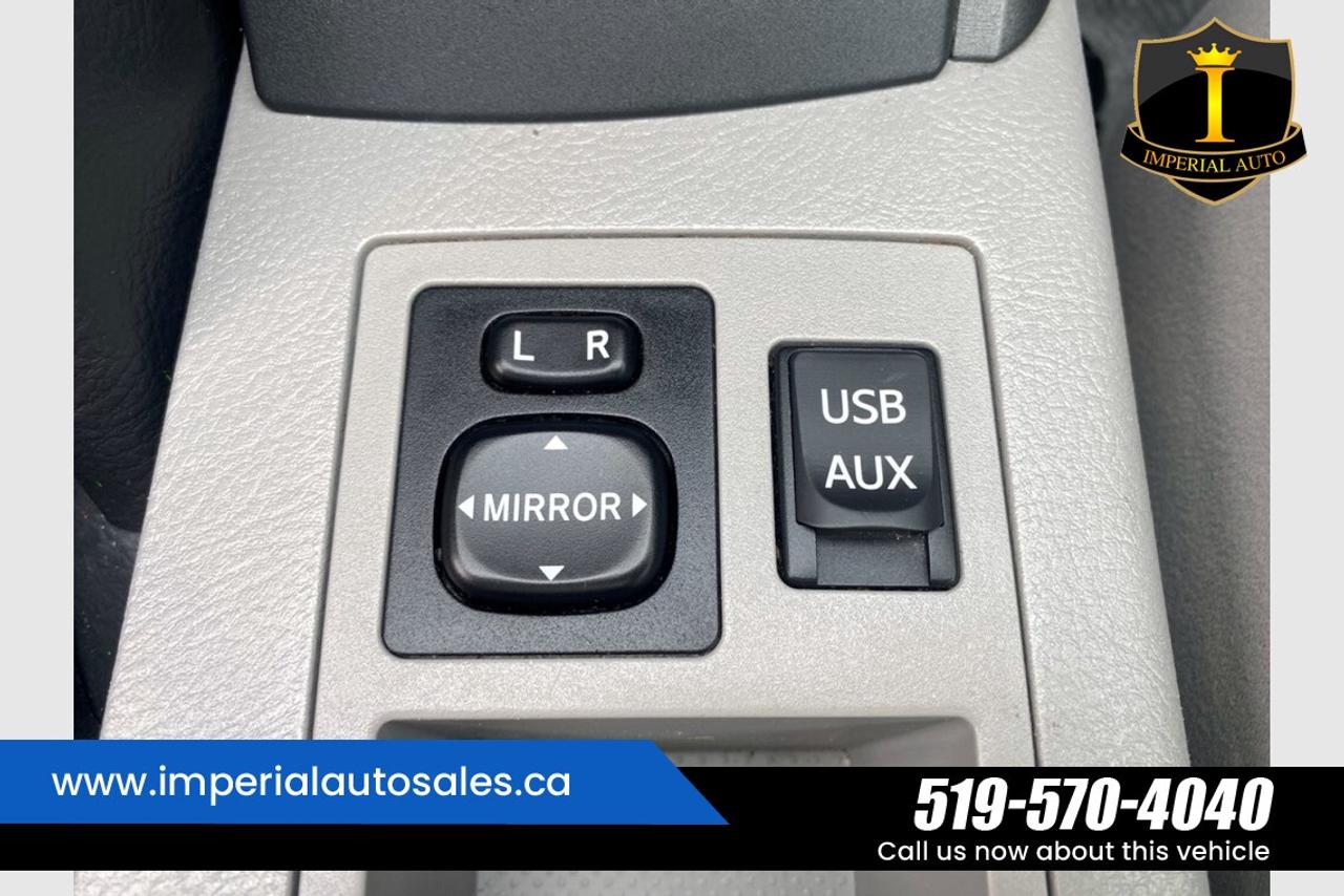 2012 Toyota RAV4 - SUNROOF Photo