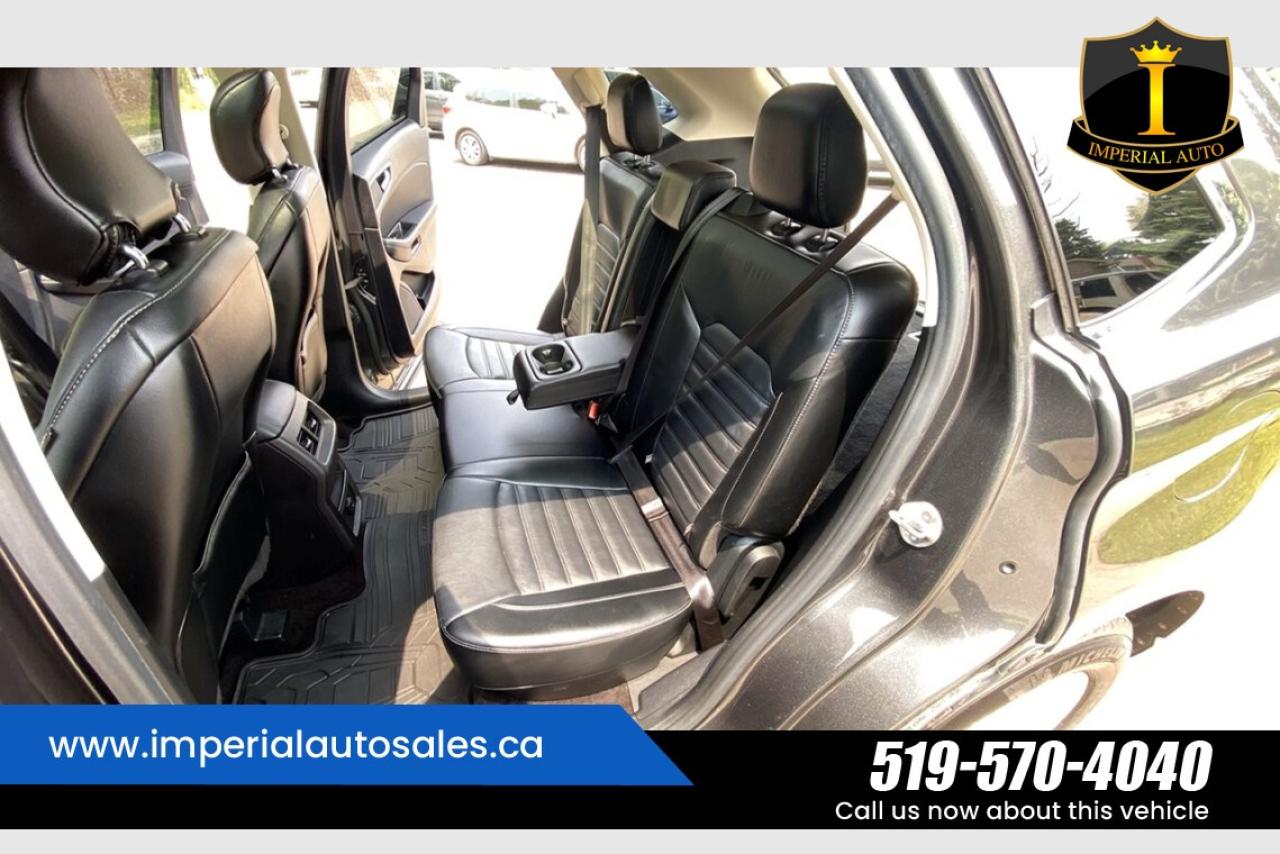 2016 Ford Edge SEL Photo