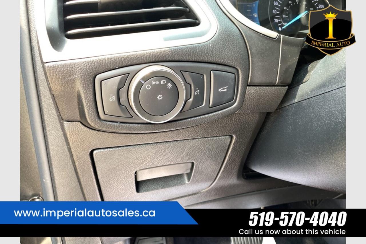 2016 Ford Edge SEL Photo