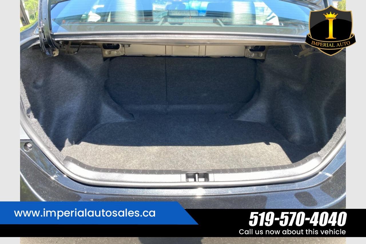 2018 Toyota Corolla SE*ONE OWNER Photo