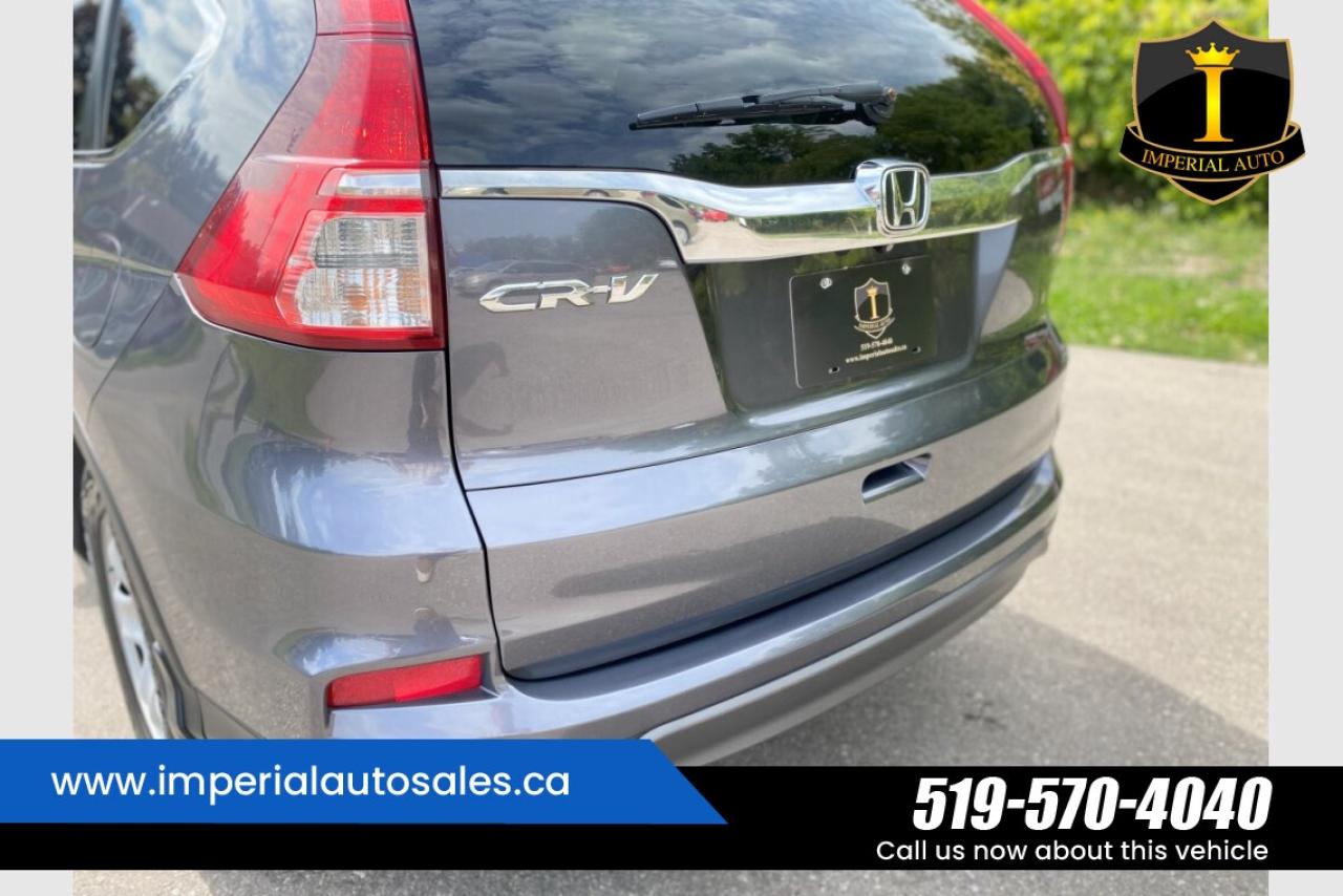 2016 Honda CR-V LX Photo