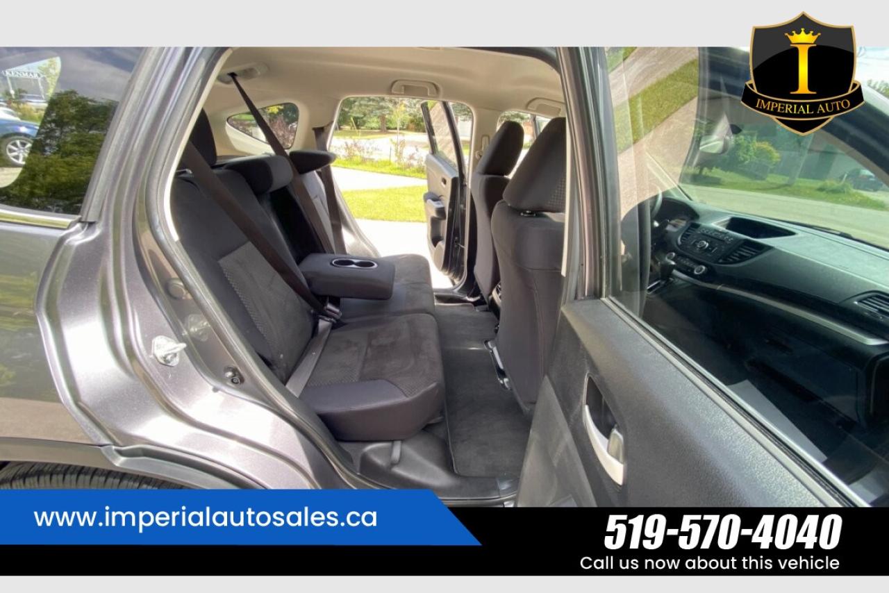 2016 Honda CR-V LX Photo