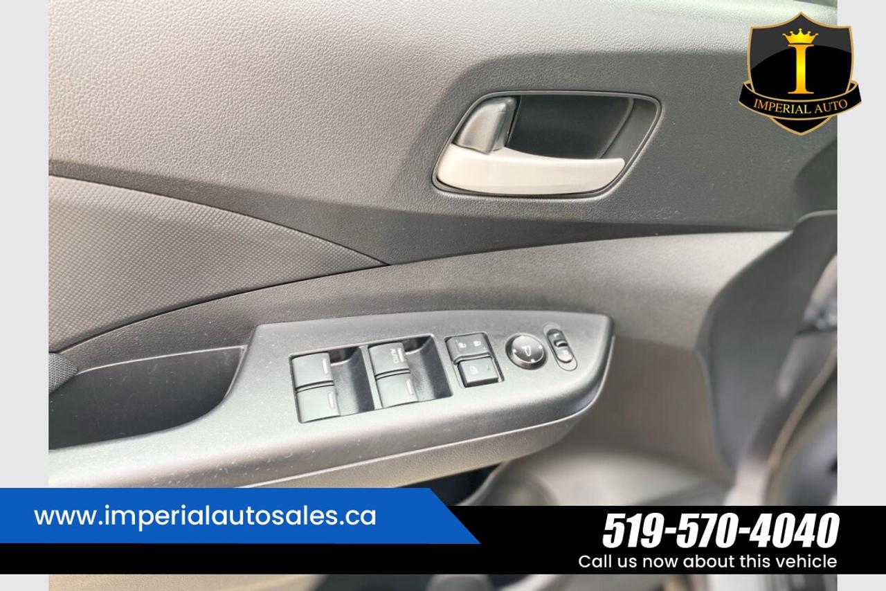 2016 Honda CR-V LX Photo