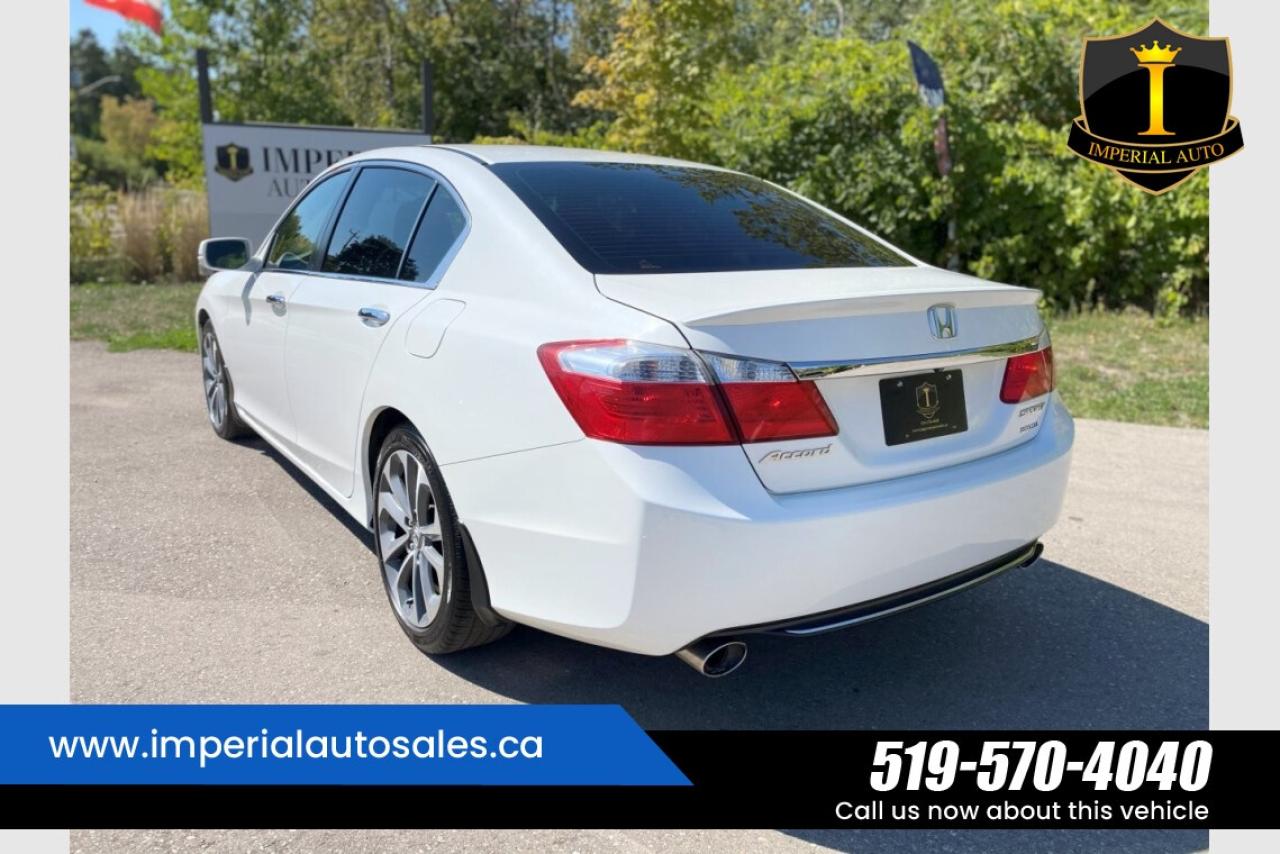 2015 Honda Accord Sport Photo