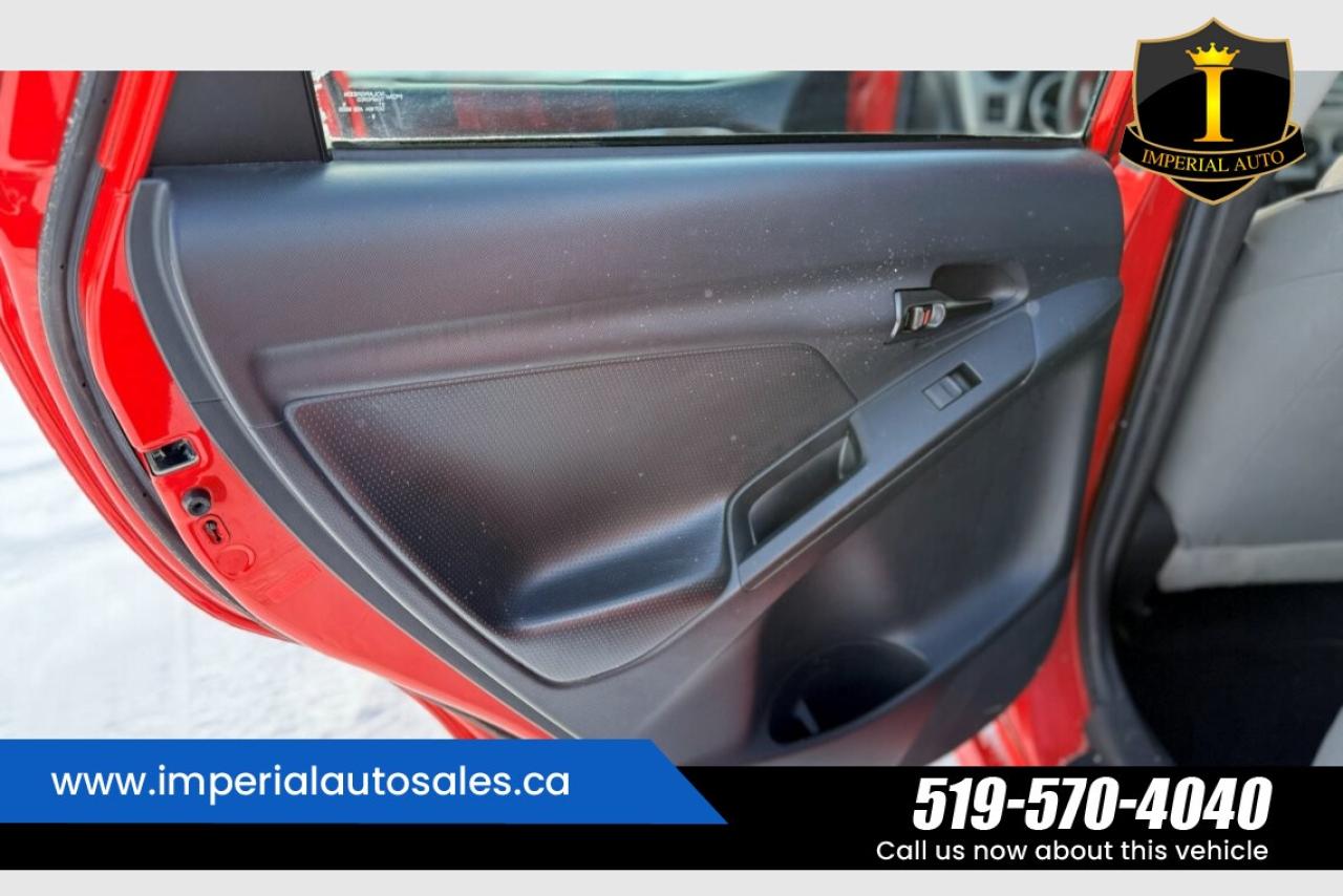 2011 Toyota Matrix 1.8-Lit.-FWD Photo