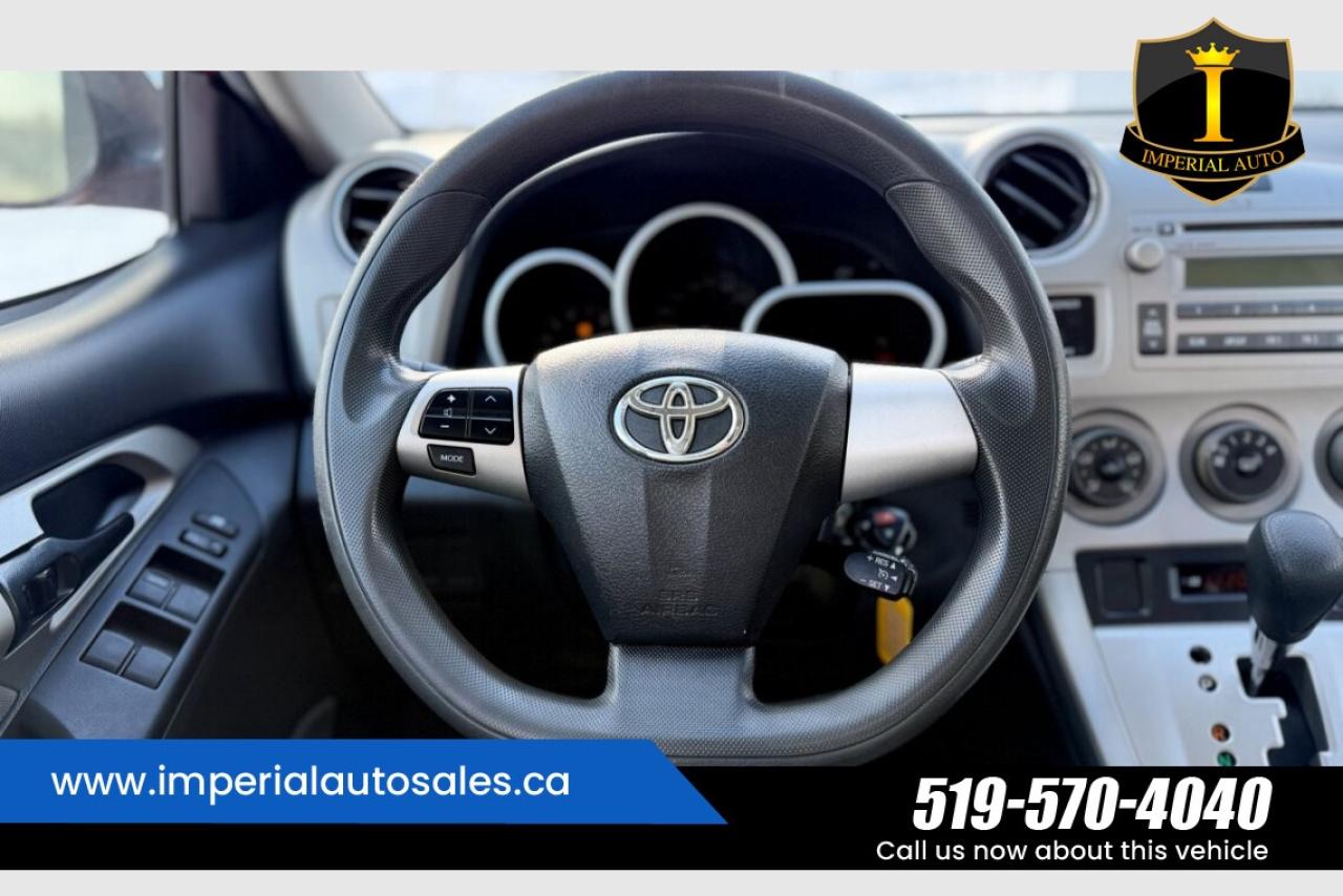 2011 Toyota Matrix 1.8-Lit.-FWD Photo