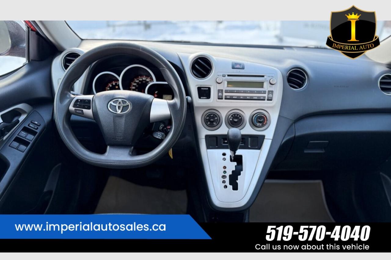 2011 Toyota Matrix 1.8-Lit.-FWD Photo