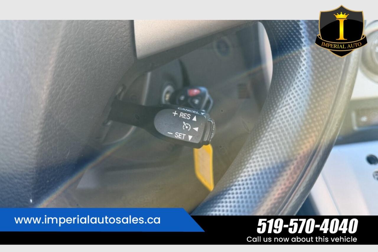 2011 Toyota Matrix 1.8-Lit.-FWD Photo