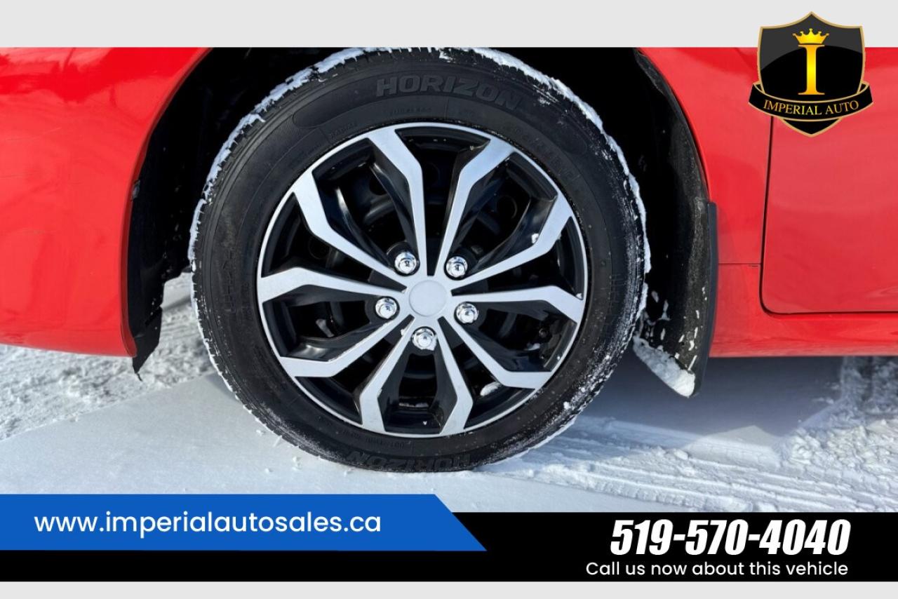 2011 Toyota Matrix 1.8-Lit.-FWD Photo